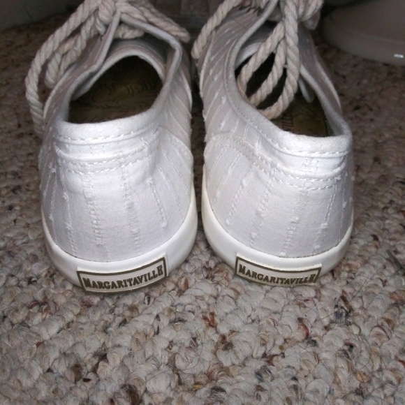 Margaritaville Dream Catcher White Slub Canvas Memory Foam Insole Sneakers - Picture 4 of 9